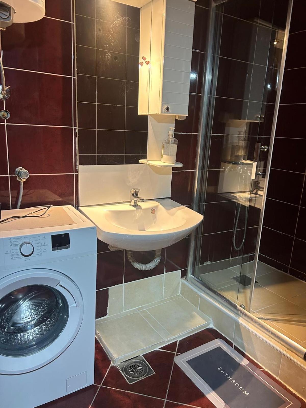 Apartman Elena 2 *
